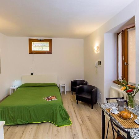 Il Borgo Monolocali Lejlighed Bellagio Eksteriør billede