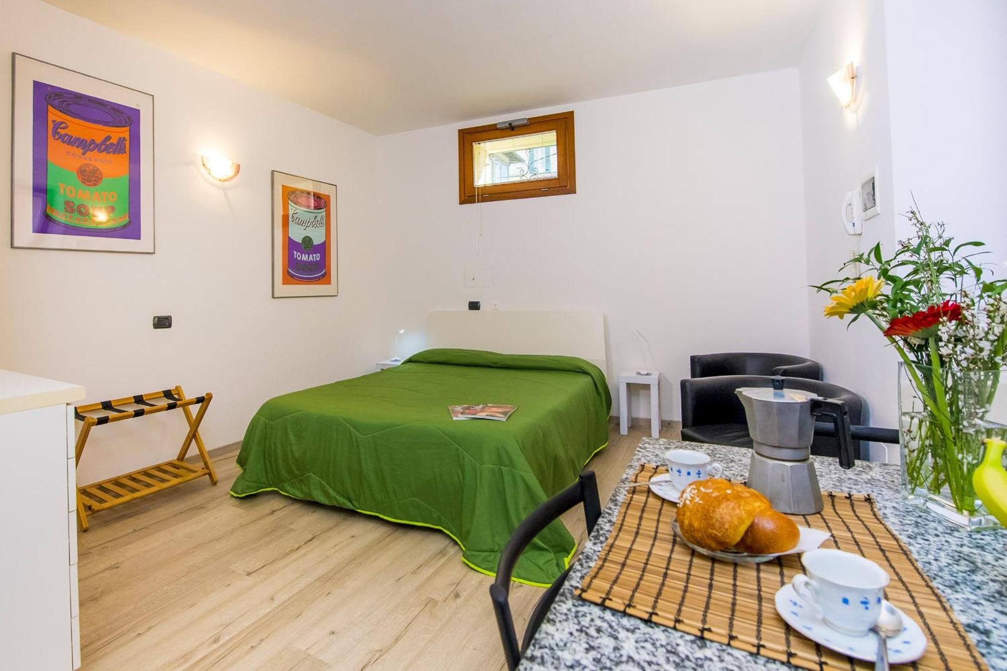 Il Borgo Monolocali Lejlighed Bellagio Eksteriør billede