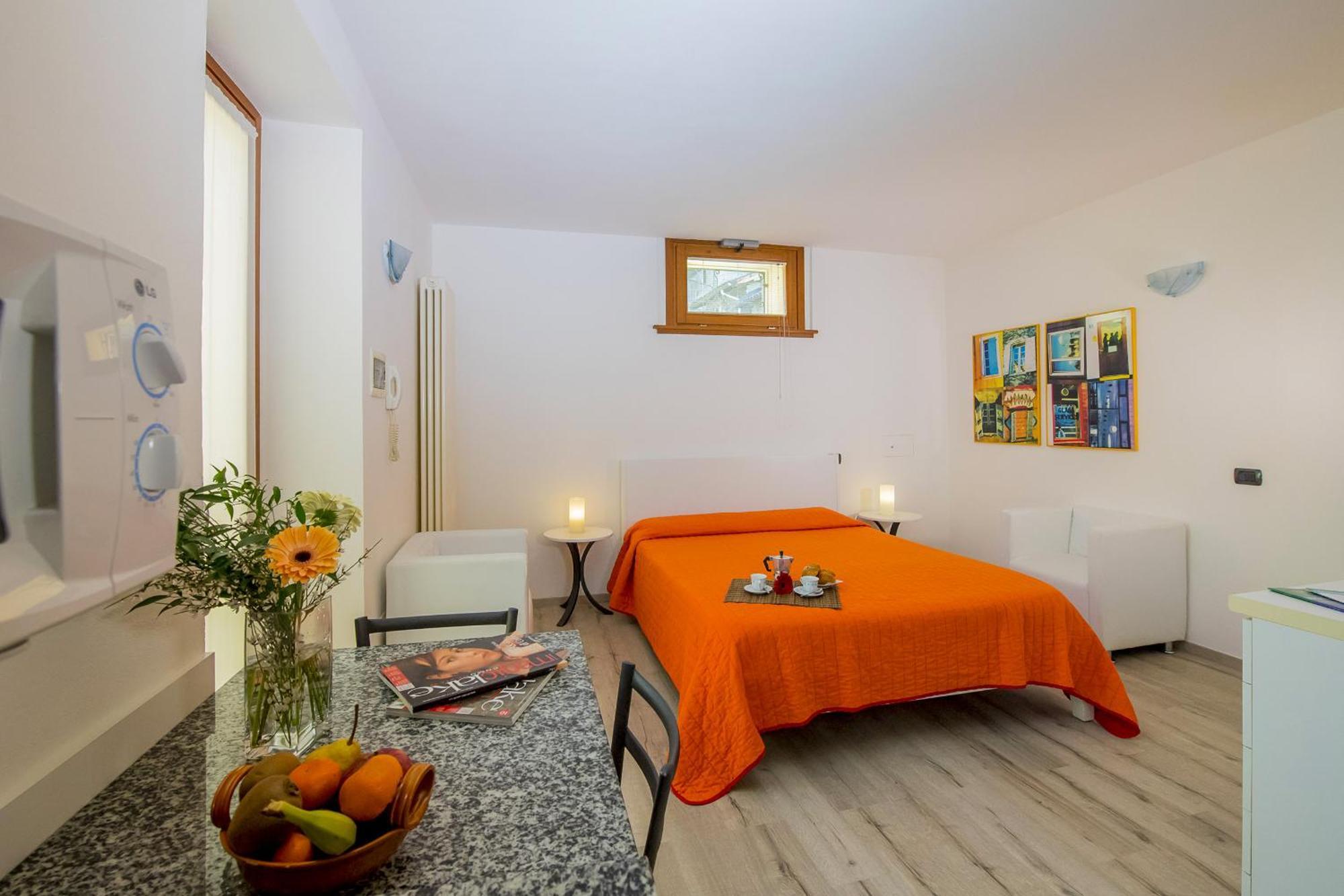 Il Borgo Monolocali Lejlighed Bellagio Eksteriør billede